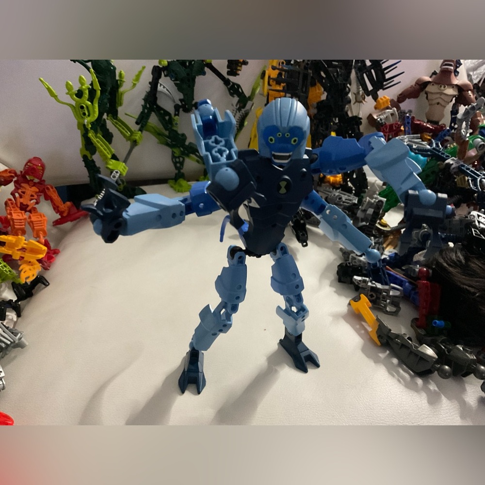LEGO Ben 10 Alien Force Spidermonkey Figure #8409